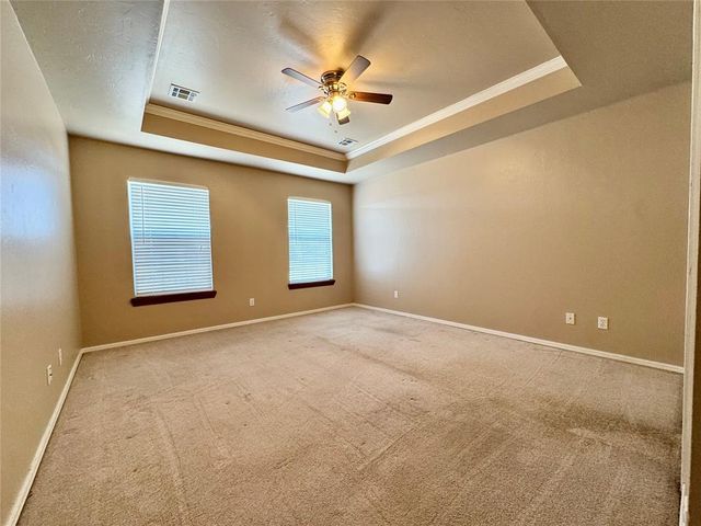 4350 Deer Crossing, Edmond, OK 73025