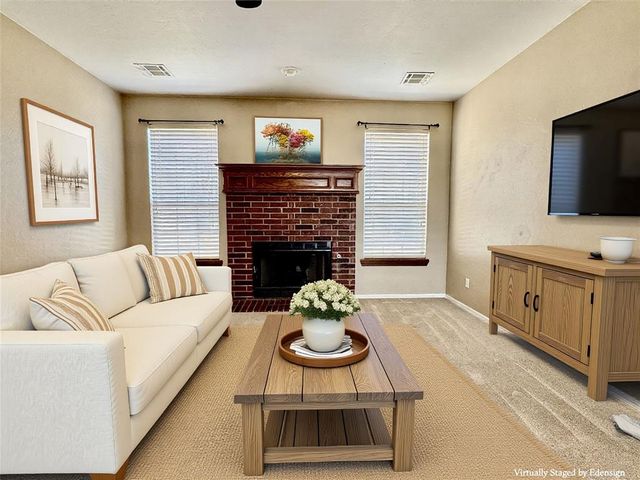 4350 Deer Crossing, Edmond, OK 73025