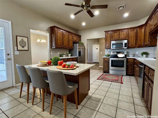 4350 Deer Crossing, Edmond, OK 73025