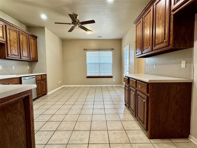 4350 Deer Crossing, Edmond, OK 73025