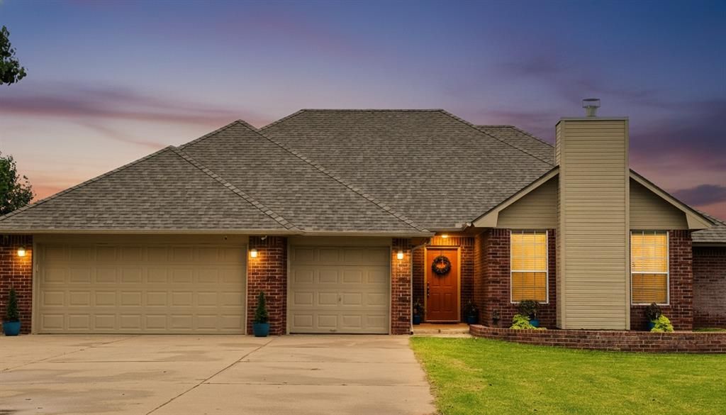 4350 Deer Crossing, Edmond, OK 73025