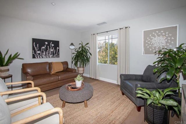 1573 Cypress Creek Court, Vista, CA 92084