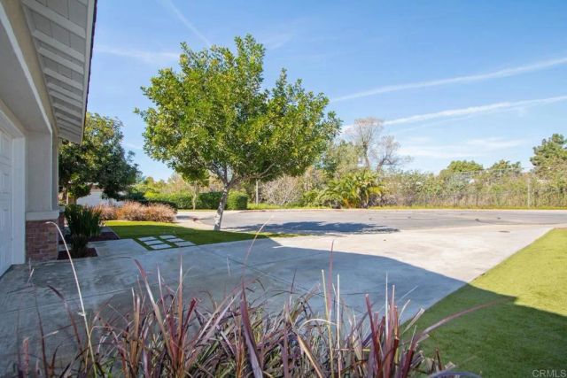 1573 Cypress Creek Court, Vista, CA 92084