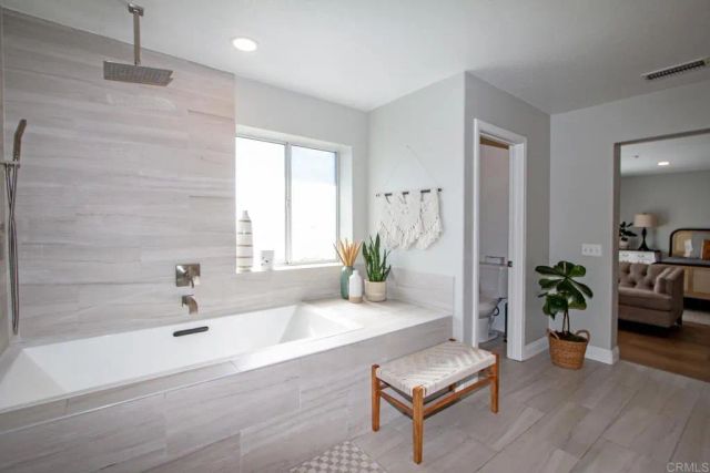 1573 Cypress Creek Court, Vista, CA 92084