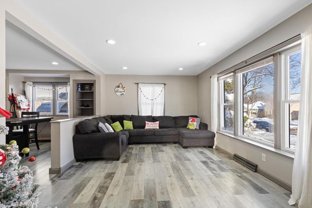 2839 S 46th STREET, Milwaukee, WI 53219