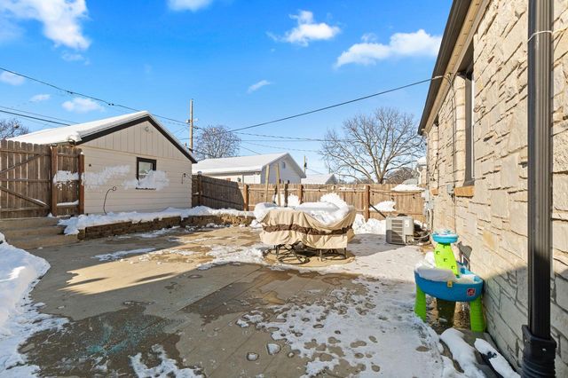 2839 S 46th STREET, Milwaukee, WI 53219