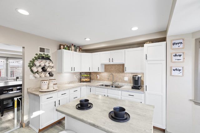 2839 S 46th STREET, Milwaukee, WI 53219