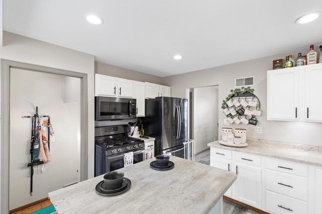 2839 S 46th STREET, Milwaukee, WI 53219