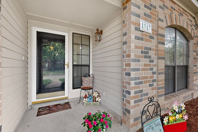 1917 Village Creek Drive, Garland, TX 75040