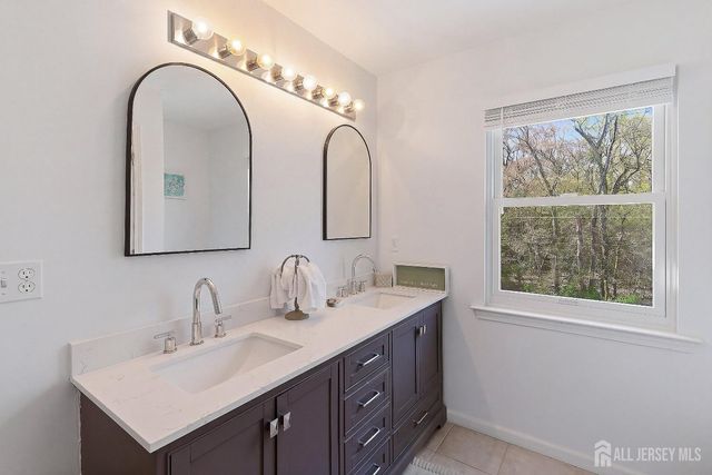 67 Anchorage Boulevard, Bayville, NJ 08721