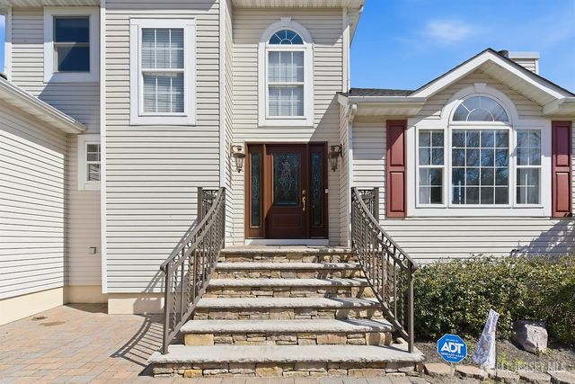 67 Anchorage Boulevard, Bayville, NJ 08721