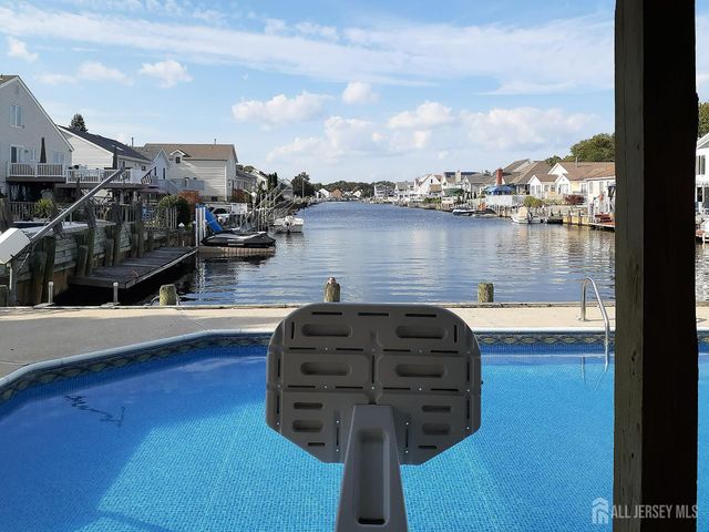 67 Anchorage Boulevard, Bayville, NJ 08721