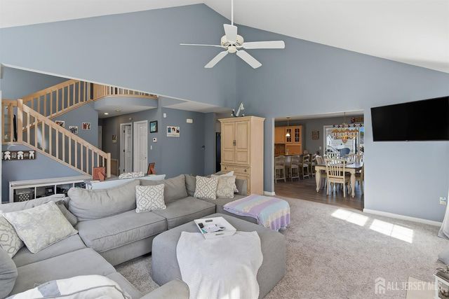 67 Anchorage Boulevard, Bayville, NJ 08721