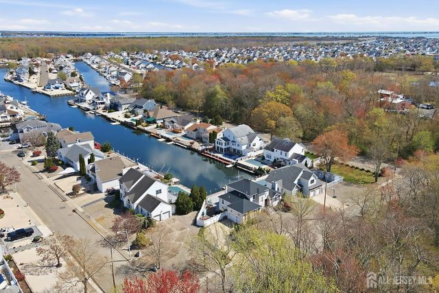 67 Anchorage Boulevard, Bayville, NJ 08721