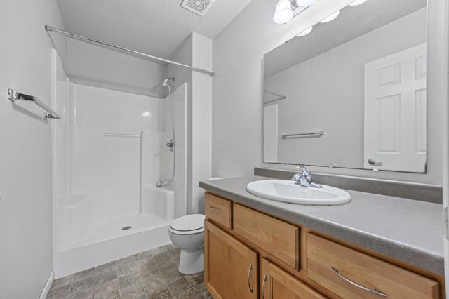 1511 11th Avenue E, West Fargo, ND 58078