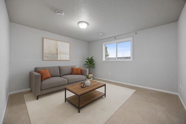 1511 11th Avenue E, West Fargo, ND 58078