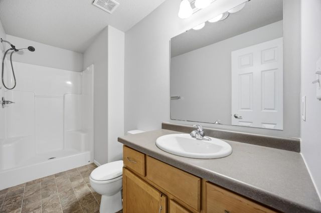 1511 11th Avenue E, West Fargo, ND 58078