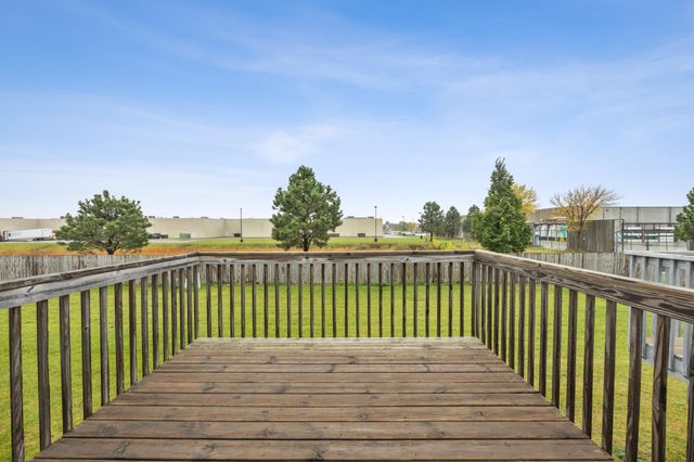 1511 11th Avenue E, West Fargo, ND 58078