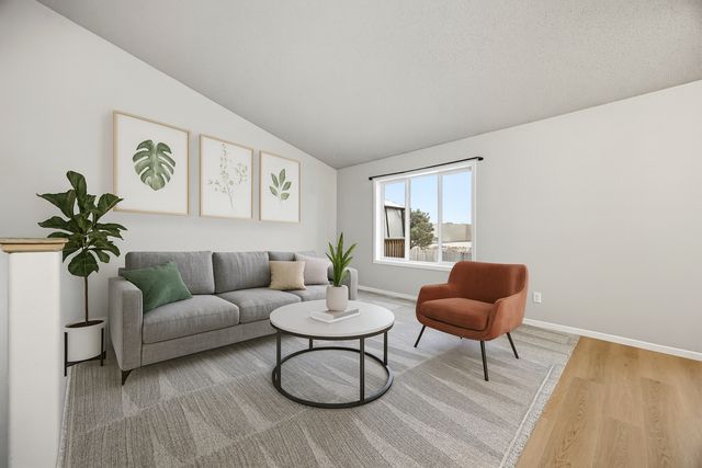 1511 11th Avenue E, West Fargo, ND 58078