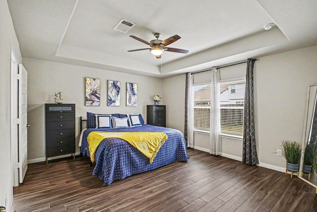 4906 Luke Mathew Drive, Rosharon, TX 77583