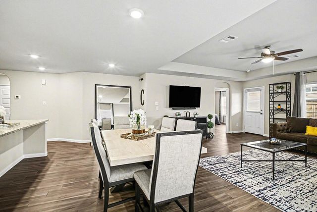 4906 Luke Mathew Drive, Rosharon, TX 77583