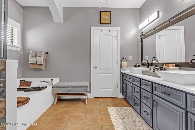3551 Montys Circle, Southaven, MS 38672