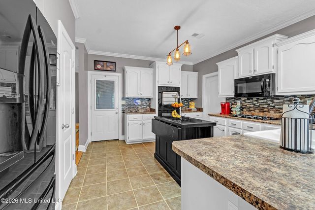 3551 Montys Circle, Southaven, MS 38672