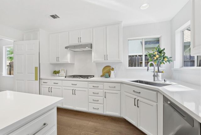 3718 Maidu Place, Davis, CA 95618