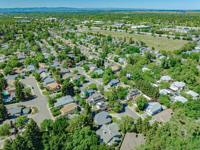 3718 Maidu Place, Davis, CA 95618