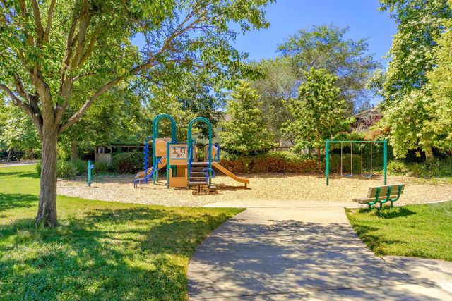 3718 Maidu Place, Davis, CA 95618