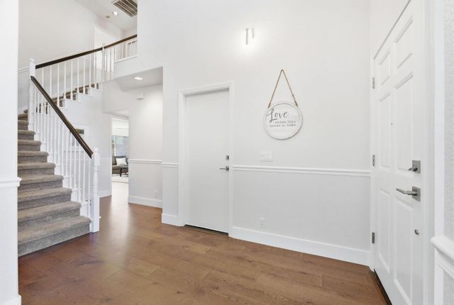 3718 Maidu Place, Davis, CA 95618