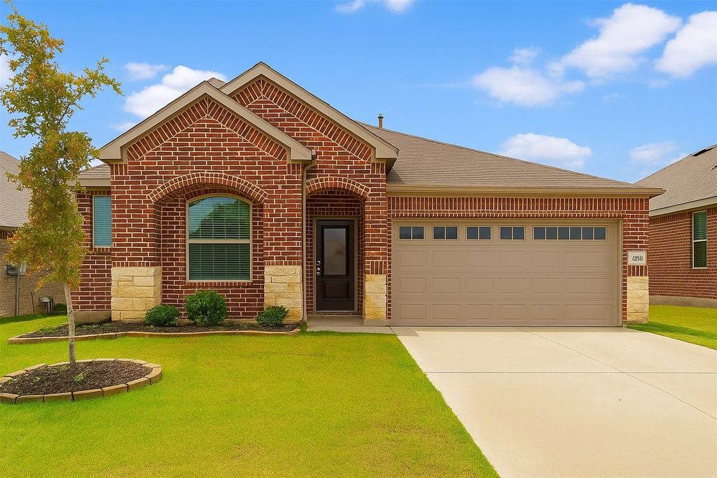 2537 Starwater Drive, Fort Worth, TX 76179