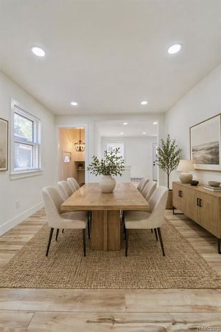 20075 Washtenaw Street, Harper Woods, MI 48225