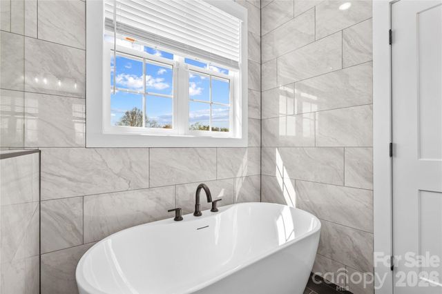 160 Galliher Road, Harmony, NC 28634