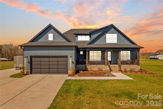 160 Galliher Road, Harmony, NC 28634