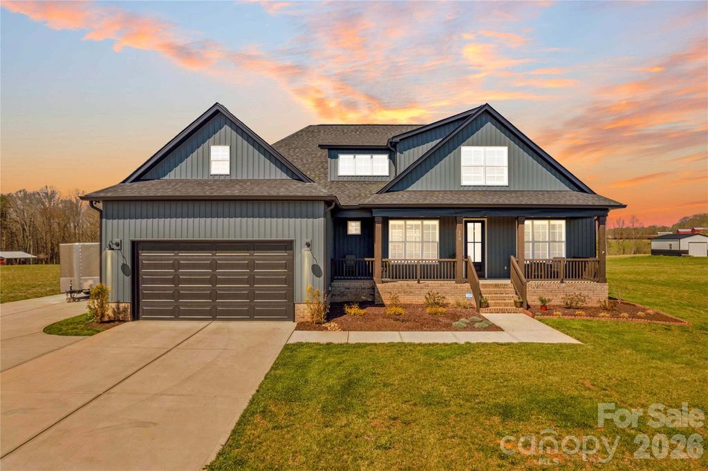 160 Galliher Road, Harmony, NC 28634