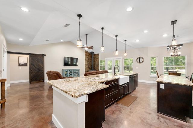 357 SW CONESTOGA WAY, Fort White, FL 32038
