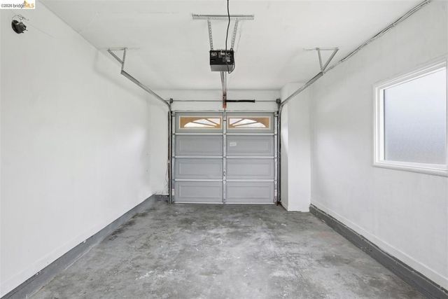1427 Mariposa St, Richmond, CA 94804