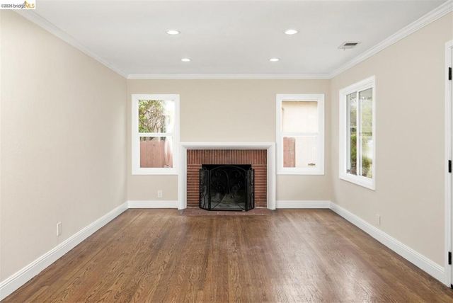 1427 Mariposa St, Richmond, CA 94804