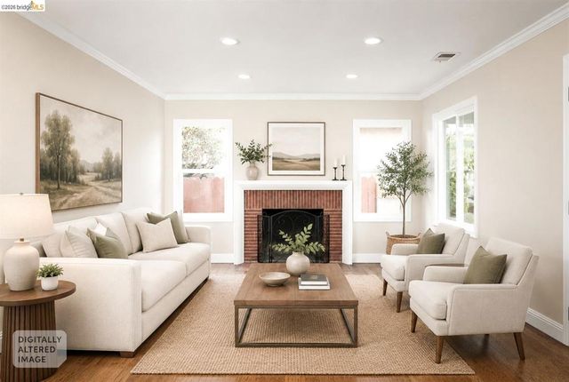1427 Mariposa St, Richmond, CA 94804
