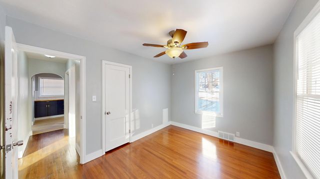 808 Freeborn Avenue, Albert Lea, MN 56007