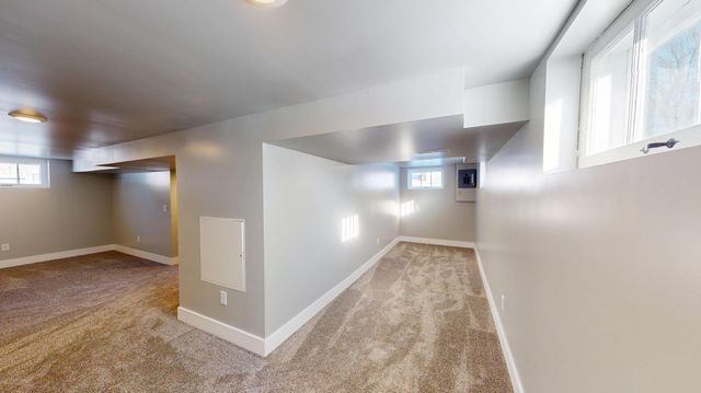 808 Freeborn Avenue, Albert Lea, MN 56007