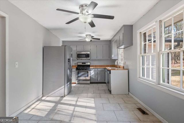 95 Cashtown Road, Aragon, GA 30104