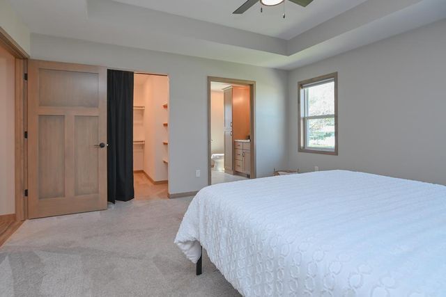 420 PRAIRIE WAY, Wrightstown, WI 54180