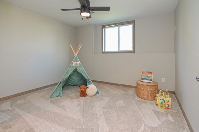 420 PRAIRIE WAY, Wrightstown, WI 54180