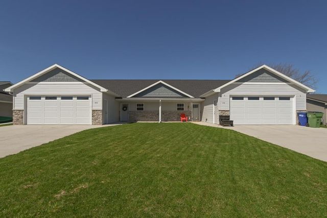 420 PRAIRIE WAY, Wrightstown, WI 54180