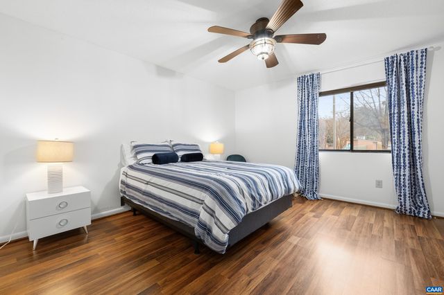 139 Green Turtle Ln Apt 8, Charlottesville, VA 22901