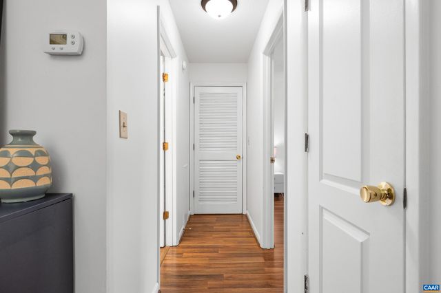 139 Green Turtle Ln Apt 8, Charlottesville, VA 22901