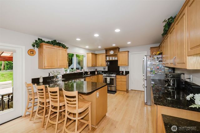2053 NW Tregaten Lane, Poulsbo, WA 98370