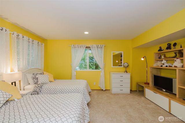 2053 NW Tregaten Lane, Poulsbo, WA 98370